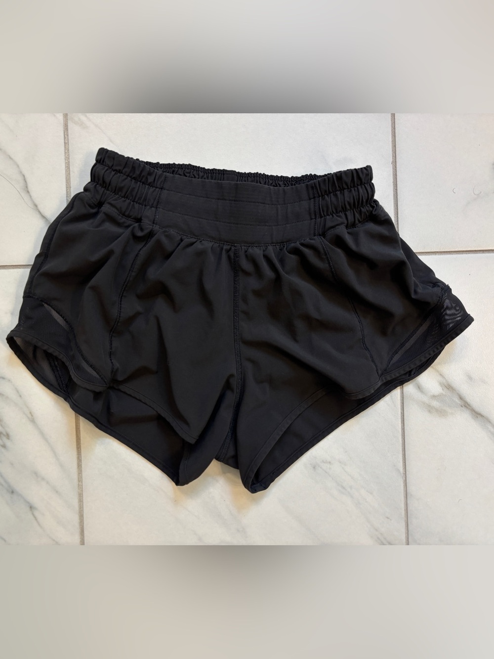 Lululemon Hotty Hot Shorts - Black - 2